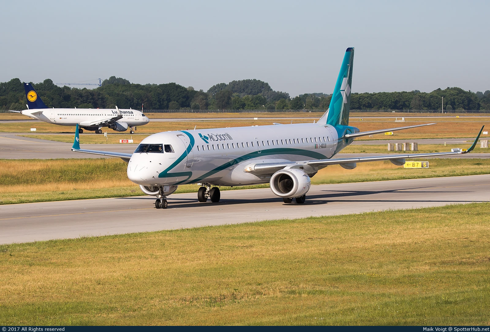 Photo of I-ADJU - Embraer ERJ-195LR operated by Air Dolomiti