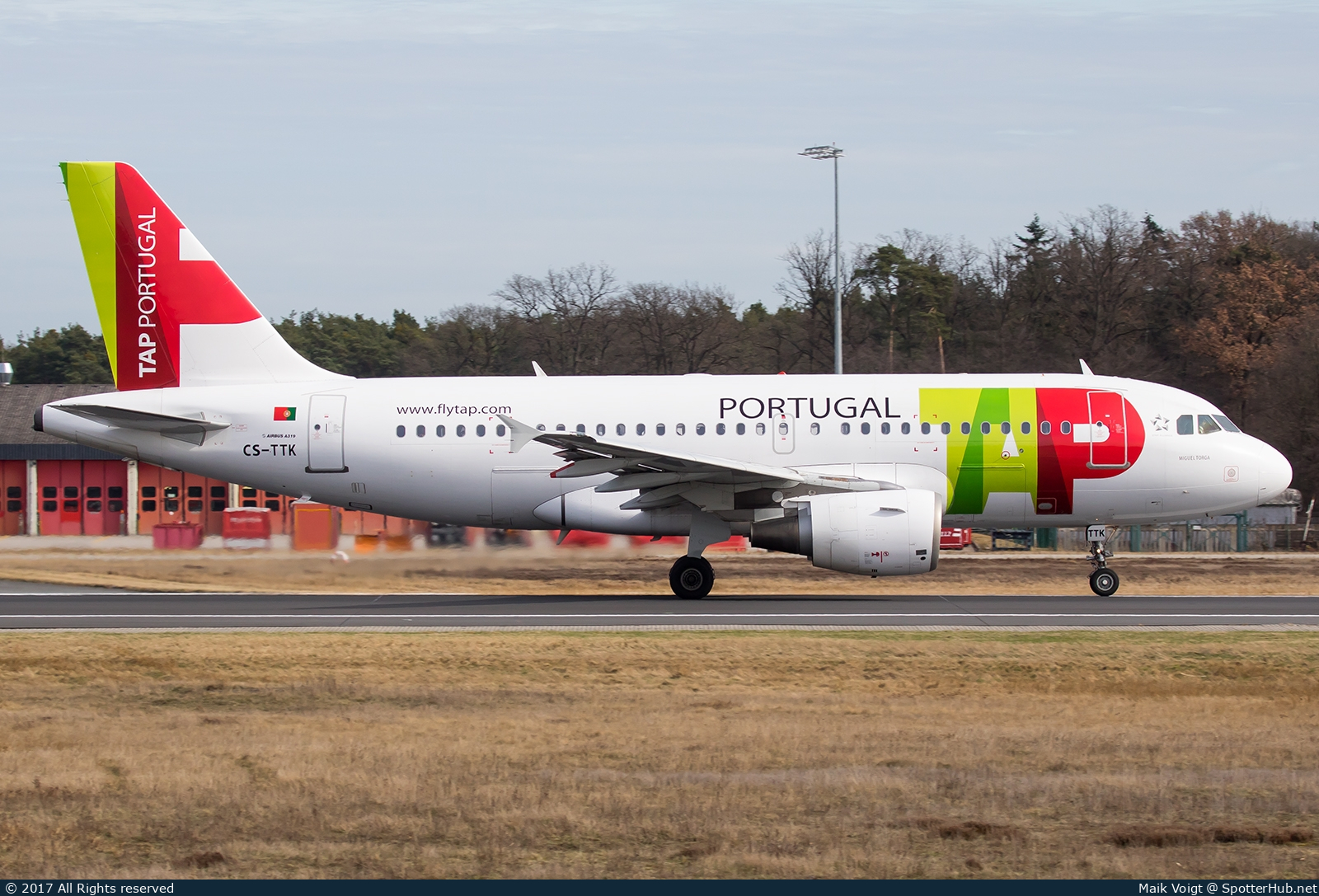 Photo of CS-TTK - Airbus A319-111 operated by TAP Air Portugal