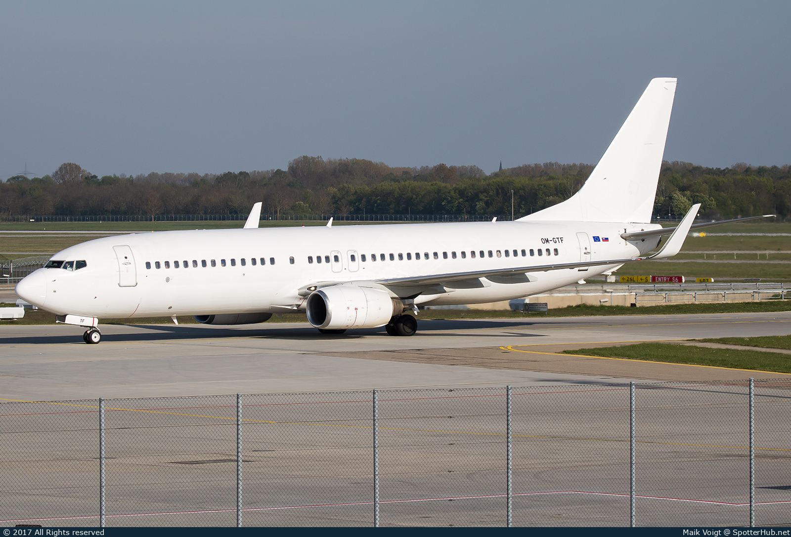 Photo of OM-GTF - Boeing 737-86J operated by Go2Sky