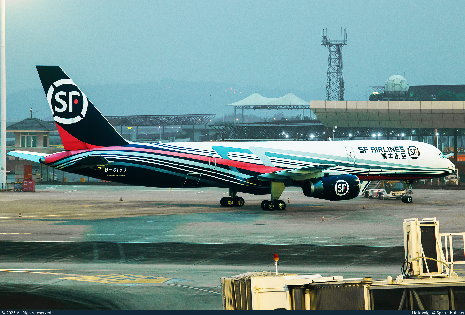 Photo of B-6150 - Boeing 757-25F(PCF) operated by SF Airlines
