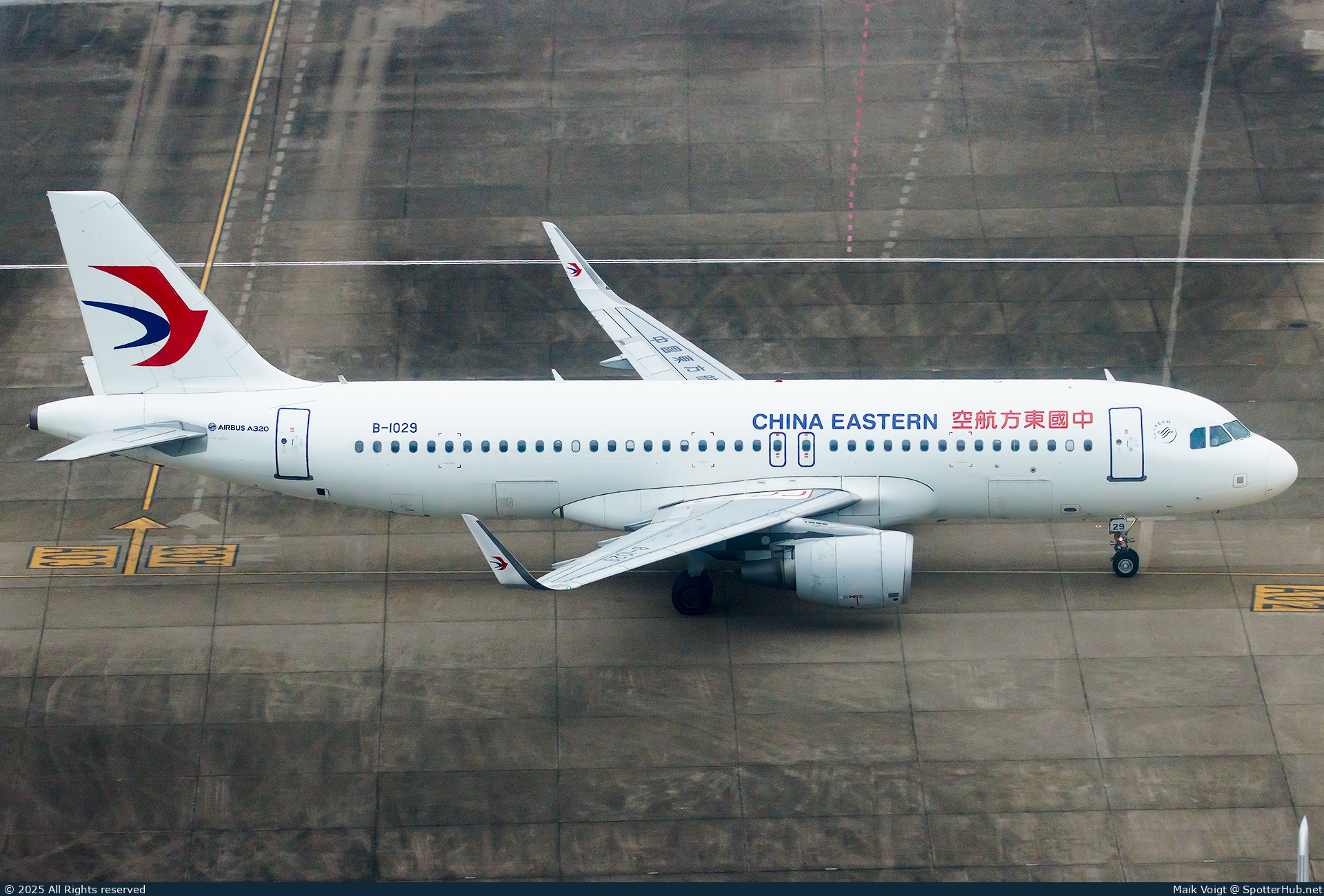 Photo of B-1029 - Airbus A320-214 operated by China Eastern Airlines
