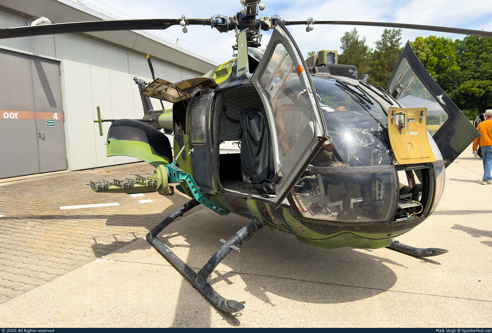 Photo of 87+96 - MBB Bo 105P1 operated by German Army