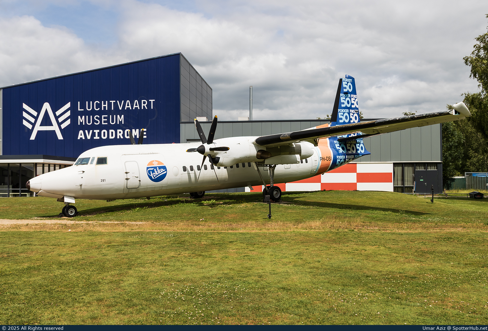Photo of PH-OSI - Fokker 50 operated by Fokker