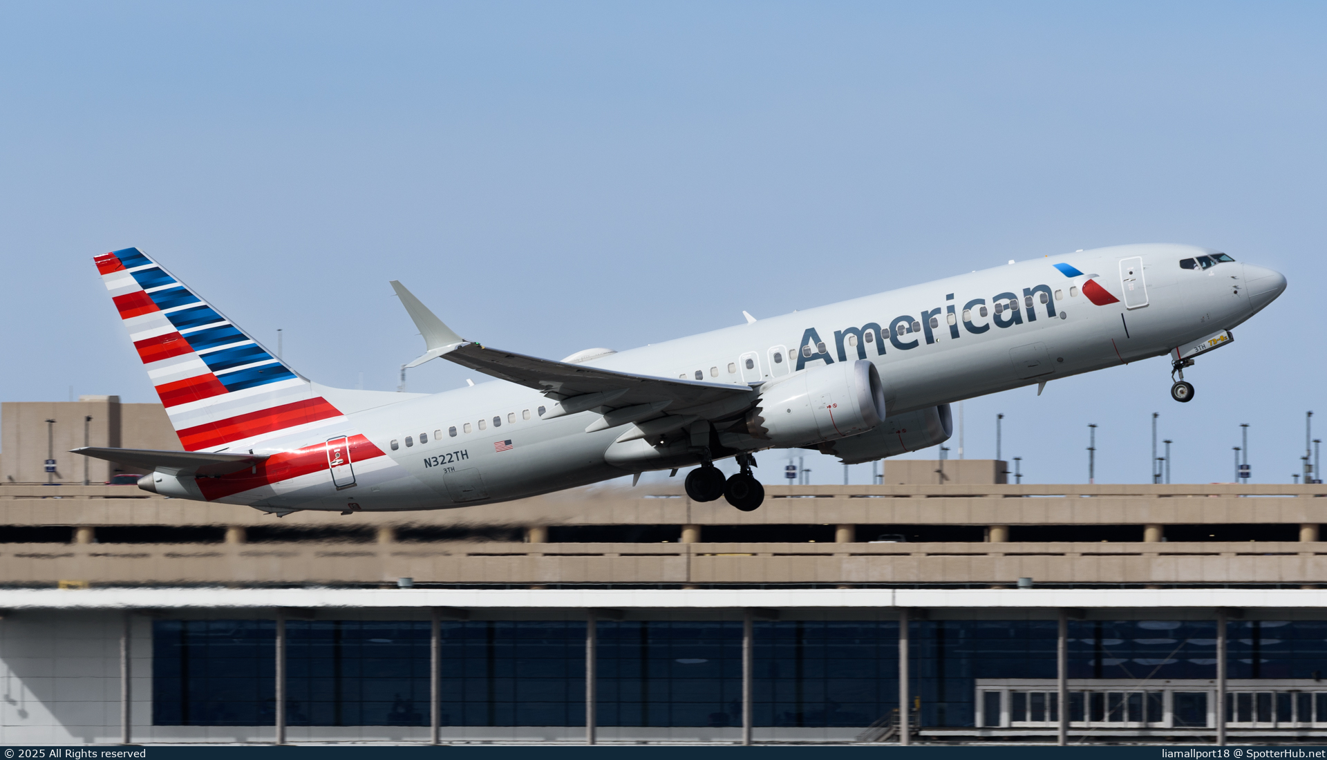 Photo of N322TH - Boeing 737 MAX 8 operated by American Airlines
