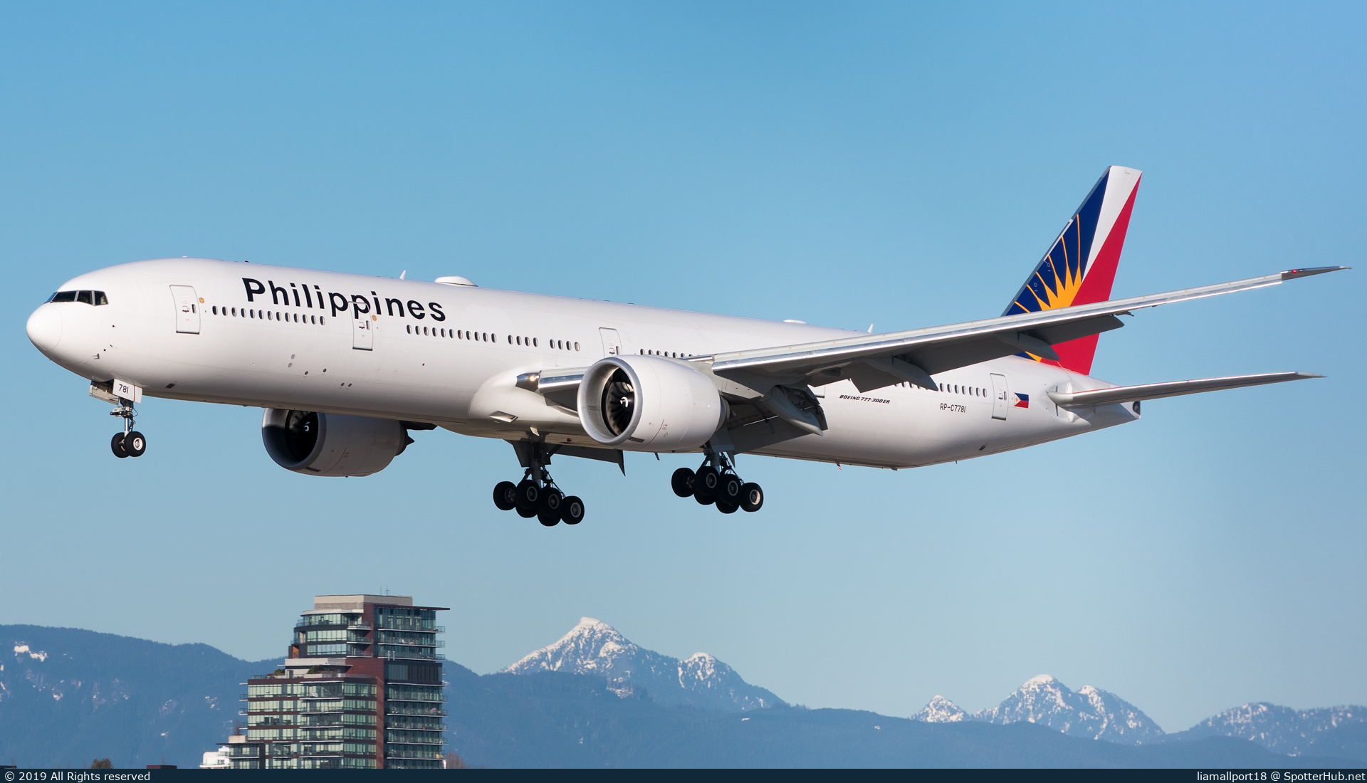 Photo of RP-C7781 - Boeing 777-3F6(ER) operated by Philippine Airlines