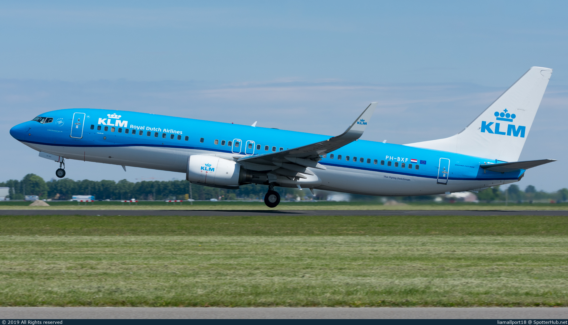 Photo of PH-BXF - Boeing 737-8K2 operated by KLM Royal Dutch Airlines
