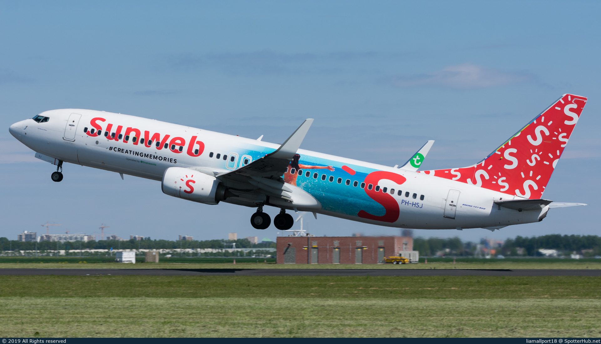 Photo of PH-HSJ - Boeing 737-8K2 operated by Transavia