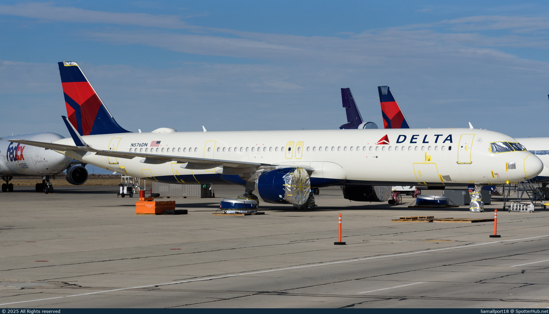 Photo of N576DN - Airbus A321-271NX operated by Delta Air Lines