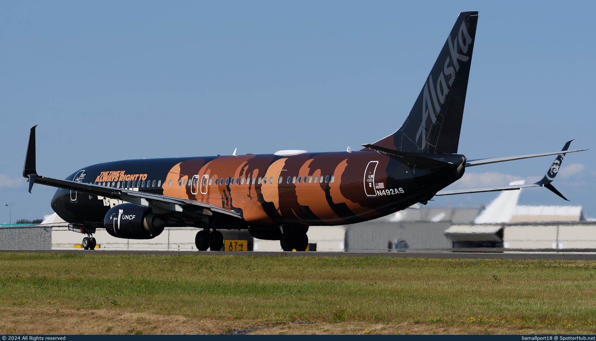 Photo of N492AS - Boeing 737-990(ER) operated by Alaska Airlines