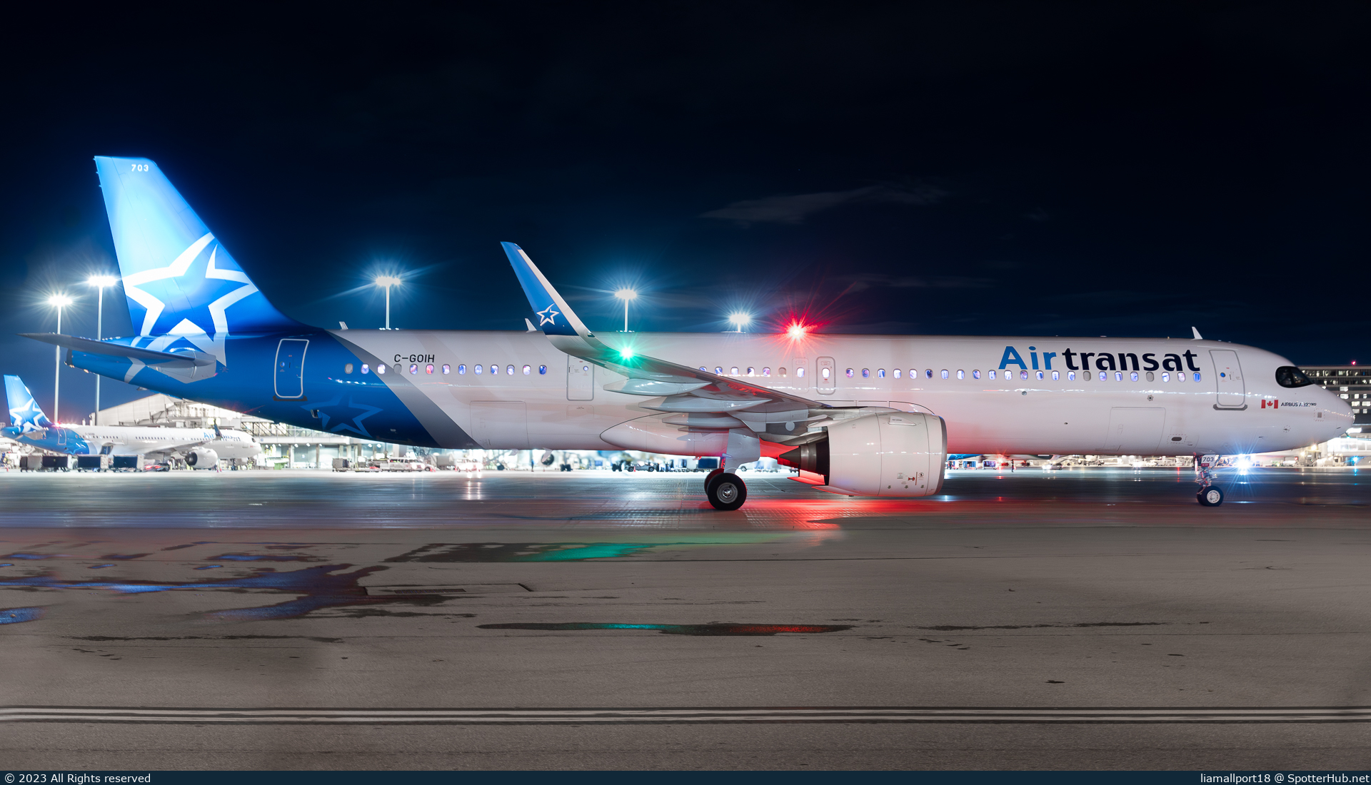 Photo of C-GOIH - Airbus A321-271NX operated by Air Transat