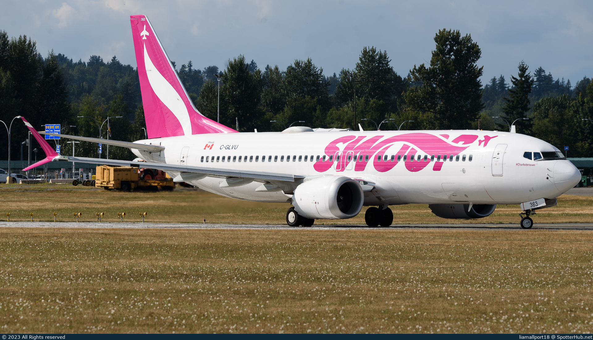 Photo of C-GLVU - Boeing 737 MAX 8 operated by Swoop