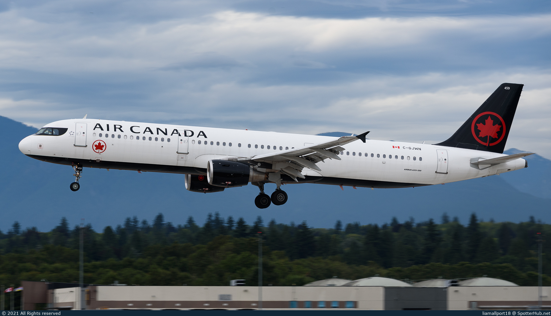 Photo of C-GJWN - Airbus A321-211 operated by Air Canada