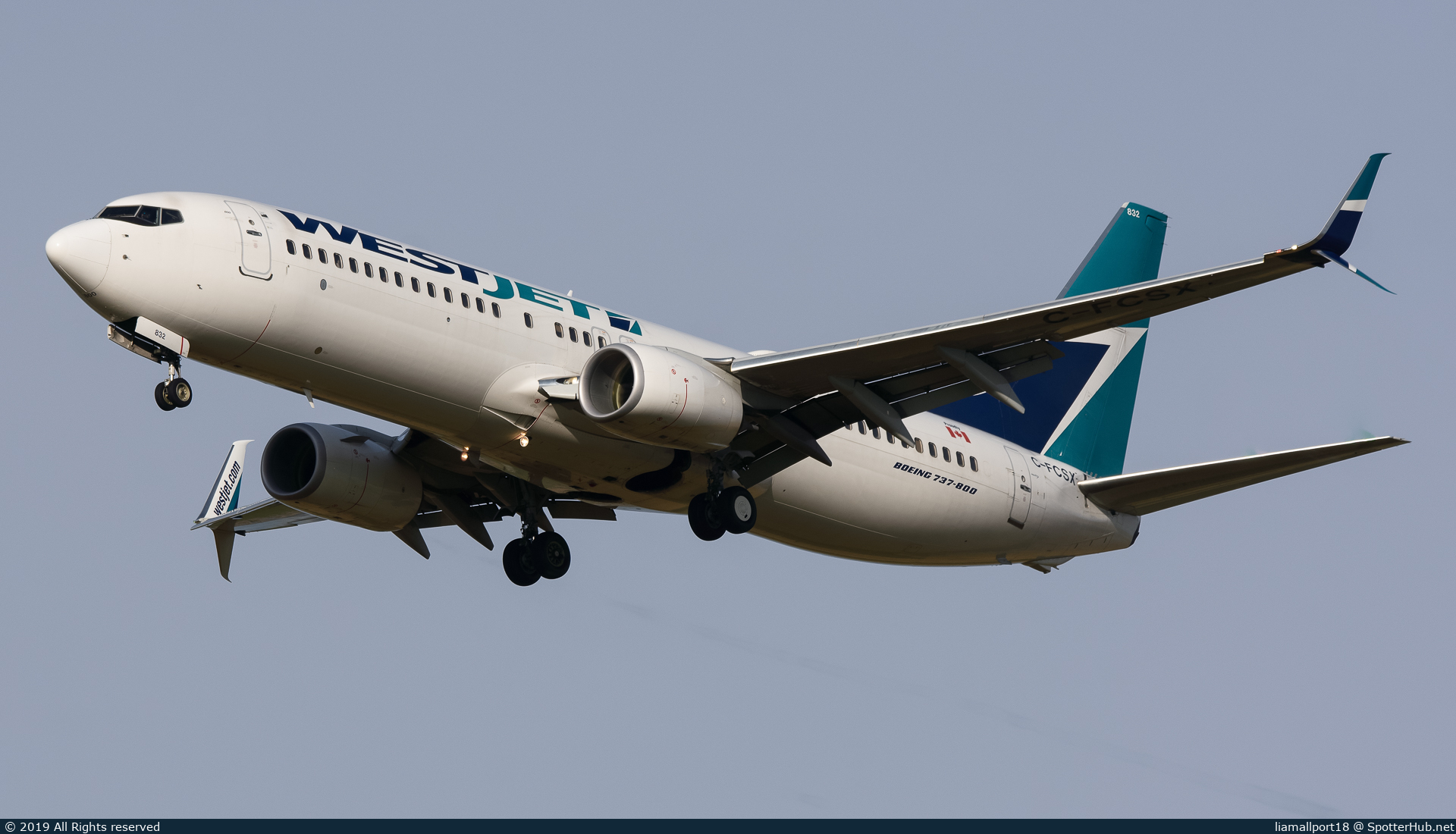 Photo of C-FCSX - Boeing 737-8CT operated by WestJet Airlines