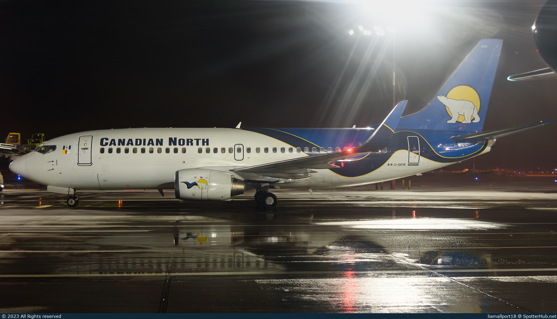 Photo of C-GICN - Boeing 737-36Q operated by Canadian North
