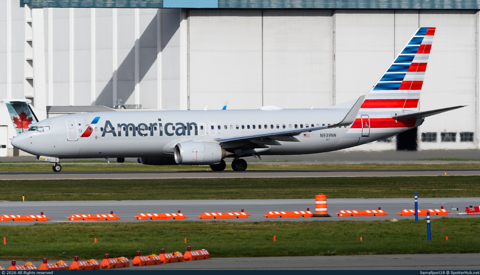 Photo of N939NN - Boeing 737-823 operated by American Airlines