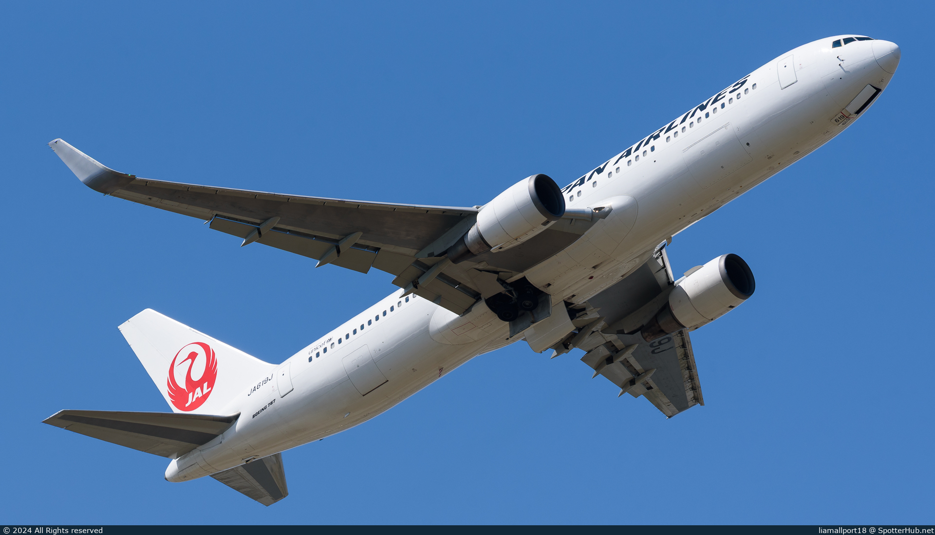 Photo of JA619J - Boeing 767-346(ER) operated by Japan Airlines