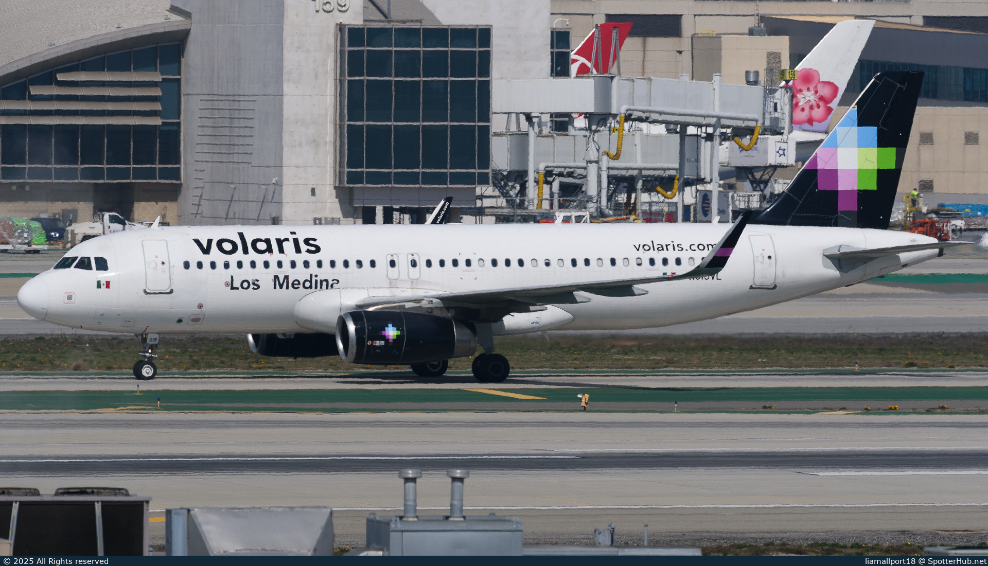Photo of N519VL - Airbus A320-233 operated by Volaris