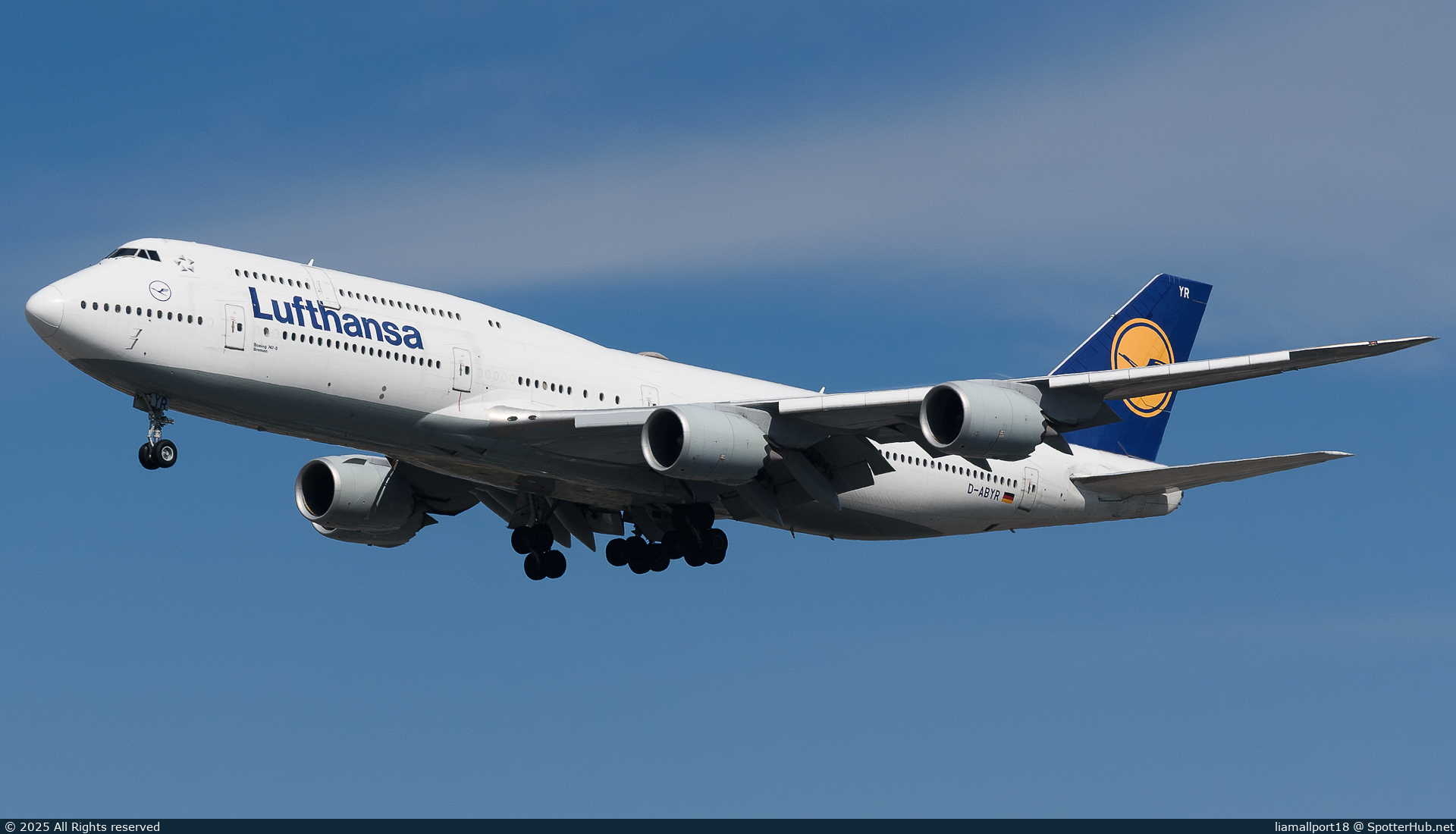 Photo of D-ABYR - Boeing 747-830 operated by Lufthansa