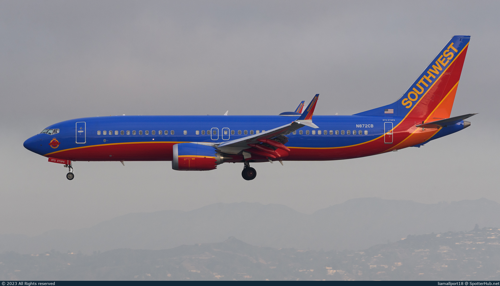 Photo of N872CB - Boeing 737 MAX 8 operated by Southwest Airlines