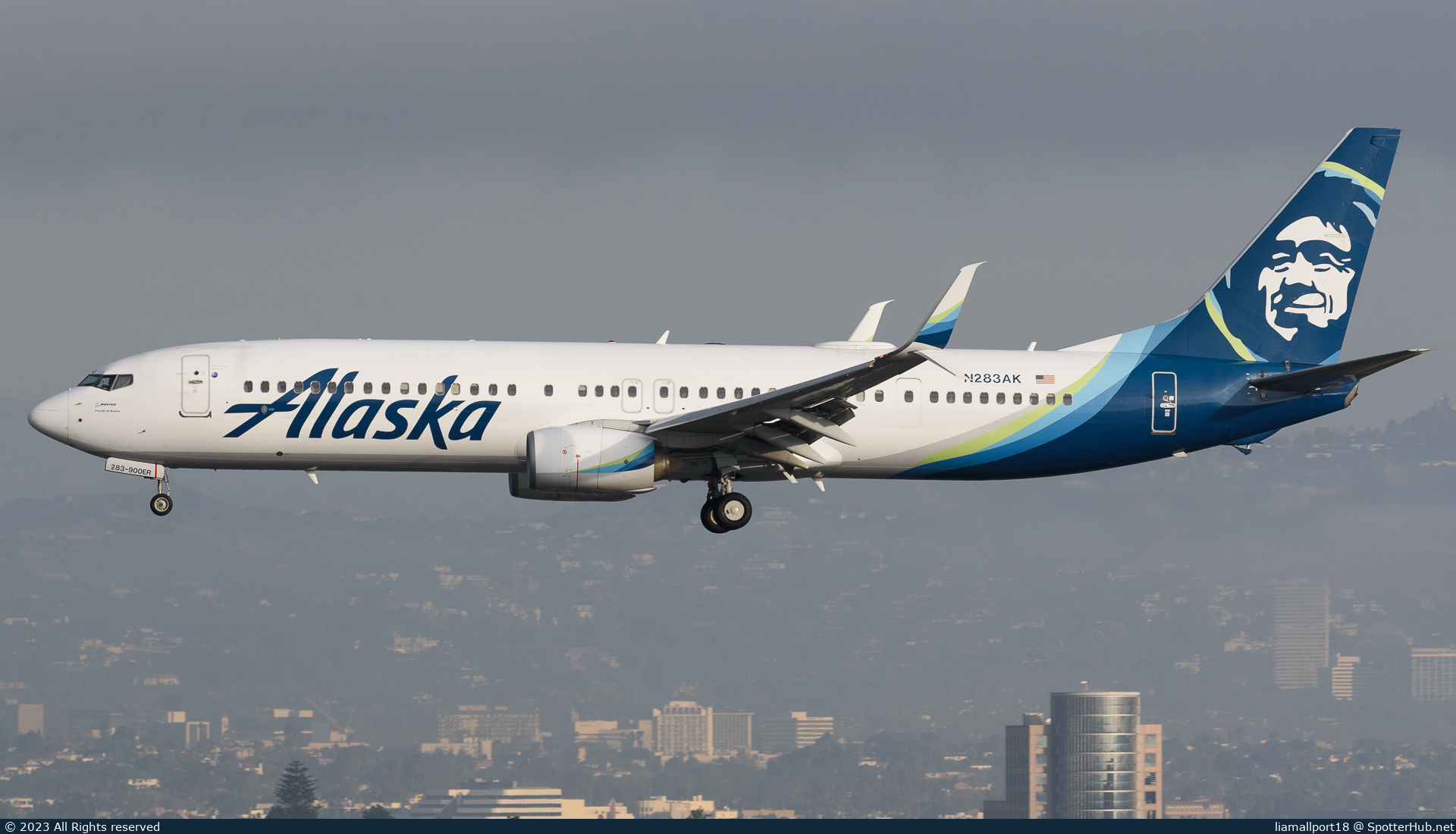 Photo of N283AK - Boeing 737-990(ER) operated by Alaska Airlines