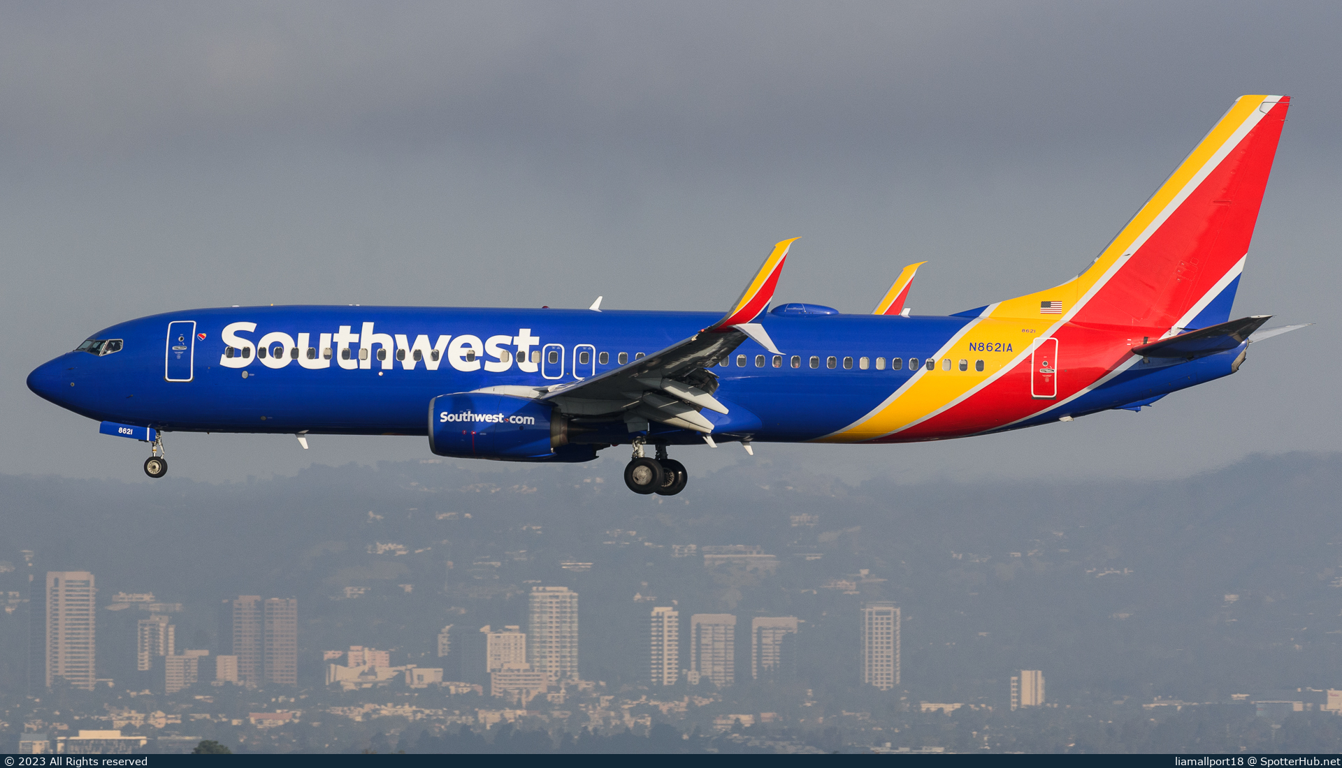Photo of N8621A - Boeing 737-8H4 operated by Southwest Airlines