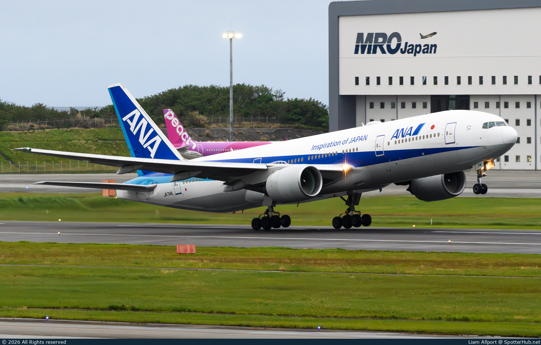 Photo of JA714A - Boeing 777-281