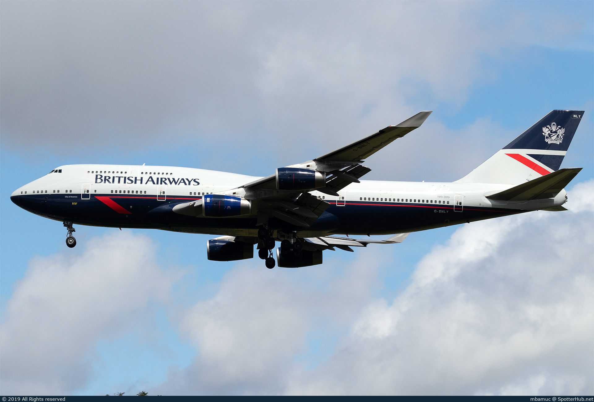 Photo of G-BNLY - Boeing 747-436 operated by British Airways