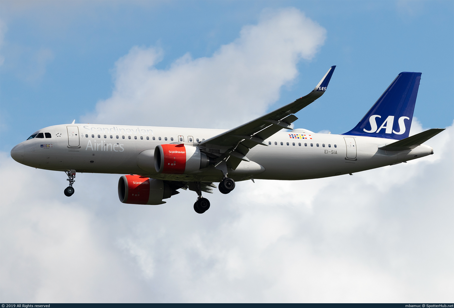 Photo of EI-SIA - Airbus A320-251N operated by SAS Ireland