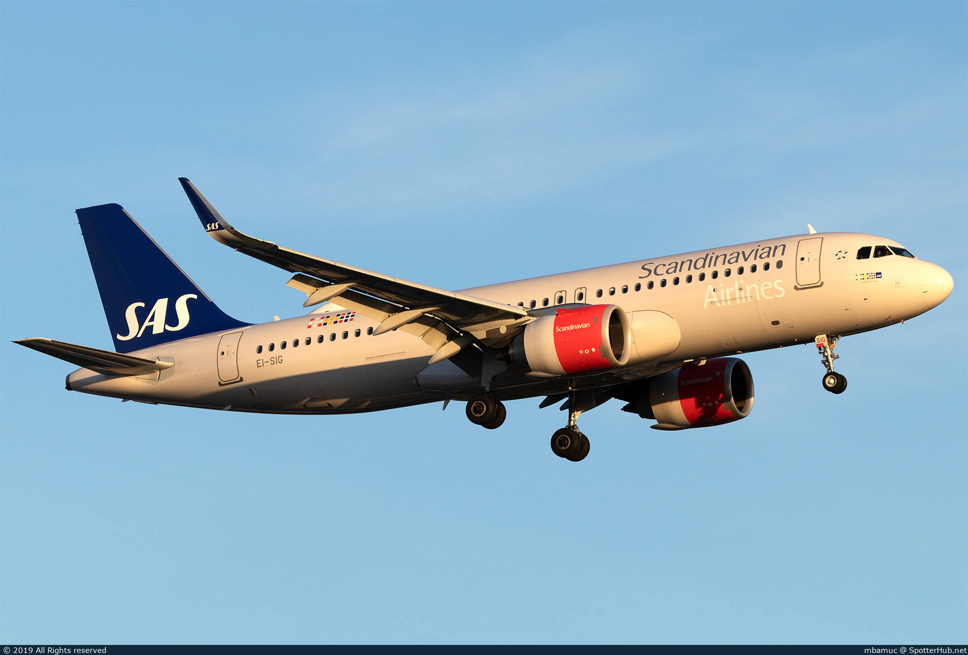 Photo of EI-SIG - Airbus A320-251N operated by SAS Ireland