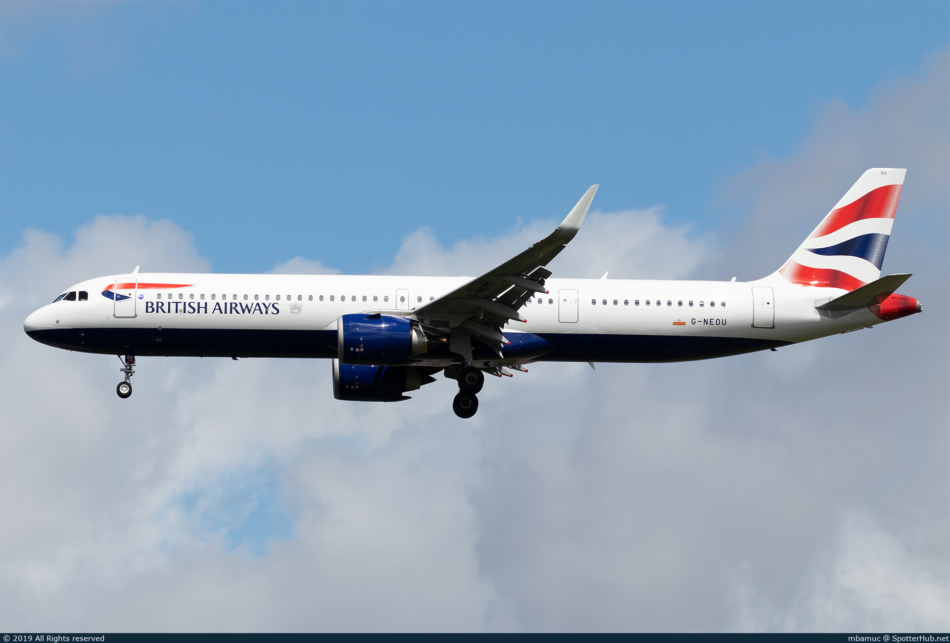 Photo of G-NEOU - Airbus A321-251NX operated by British Airways