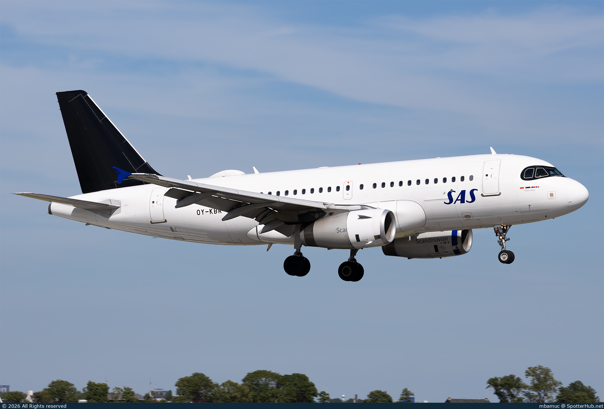 Photo of OY-KBR - Airbus A319-131 operated by SAS Scandinavian Airlines
