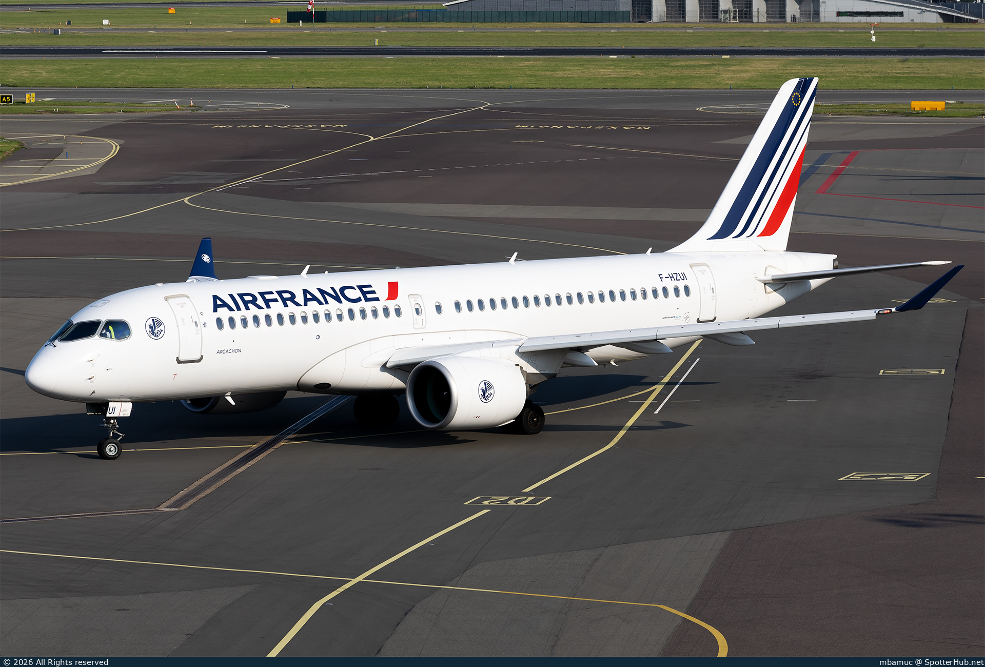 Photo of F-HZUI - Airbus A220-300 operated by Air France