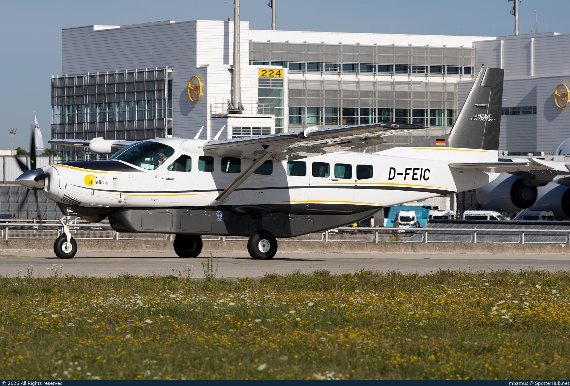 Photo of D-FEIC - Cessna 208B Grand Caravan EX operated by flYellow