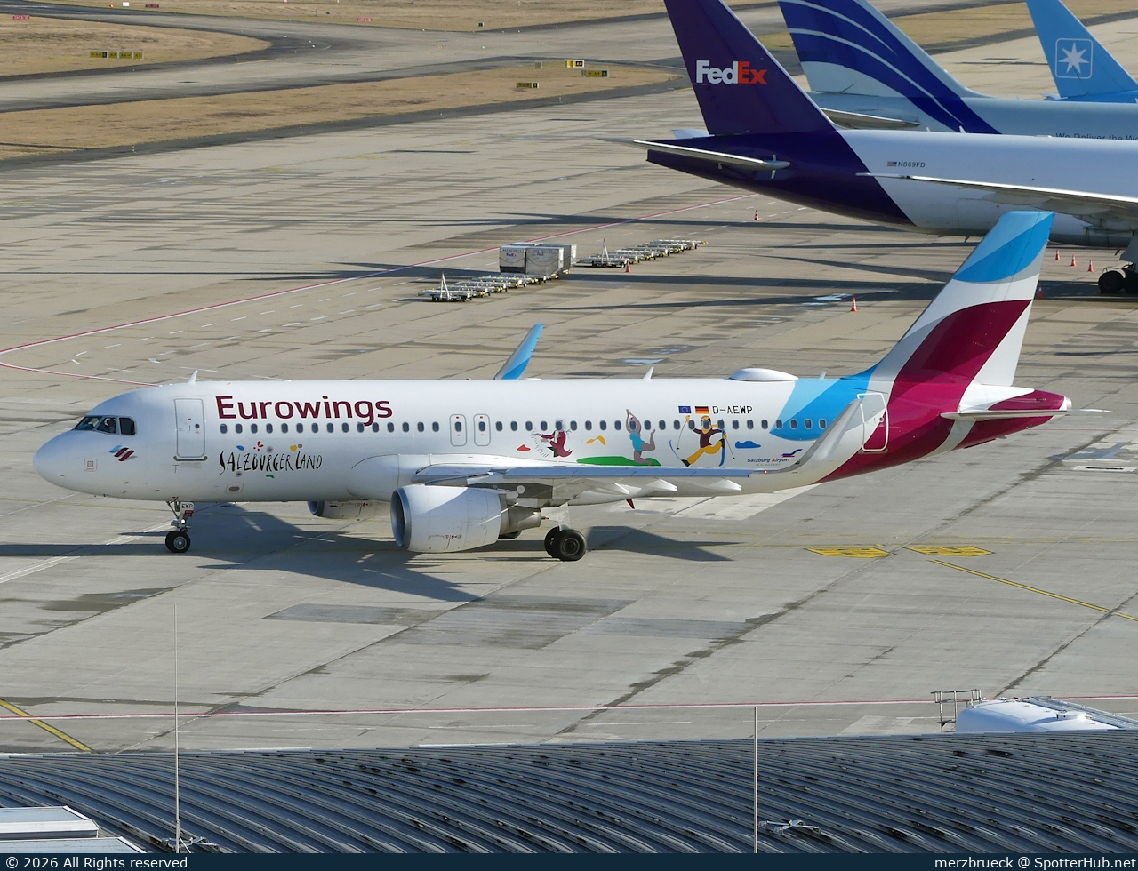 Photo of D-AEWP - Airbus A320-214 operated by Eurowings