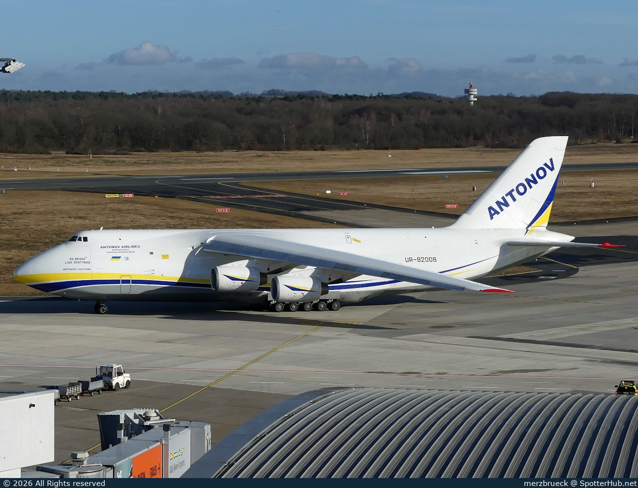Photo of UR-82008 - Antonov An-124-100M-150 Ruslan operated by Antonov Airlines