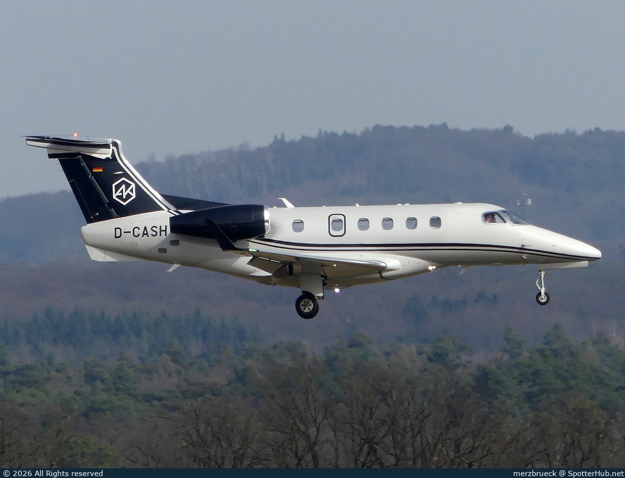 Photo of D-CASH - Embraer Phenom 300 operated by Spree Flug