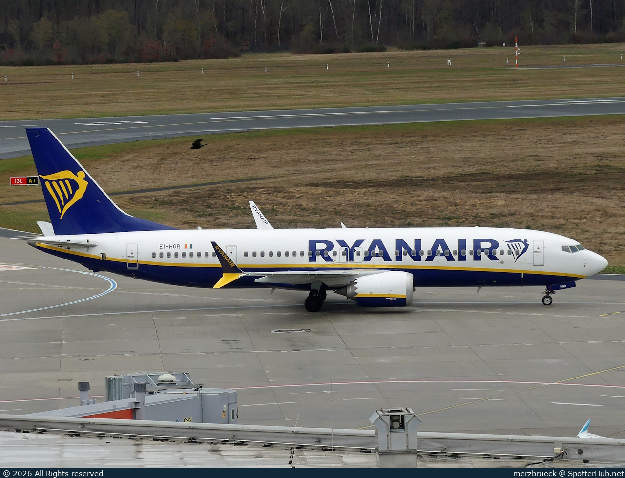 Photo of EI-HGR - Boeing 737 MAX 8-200 operated by Ryanair
