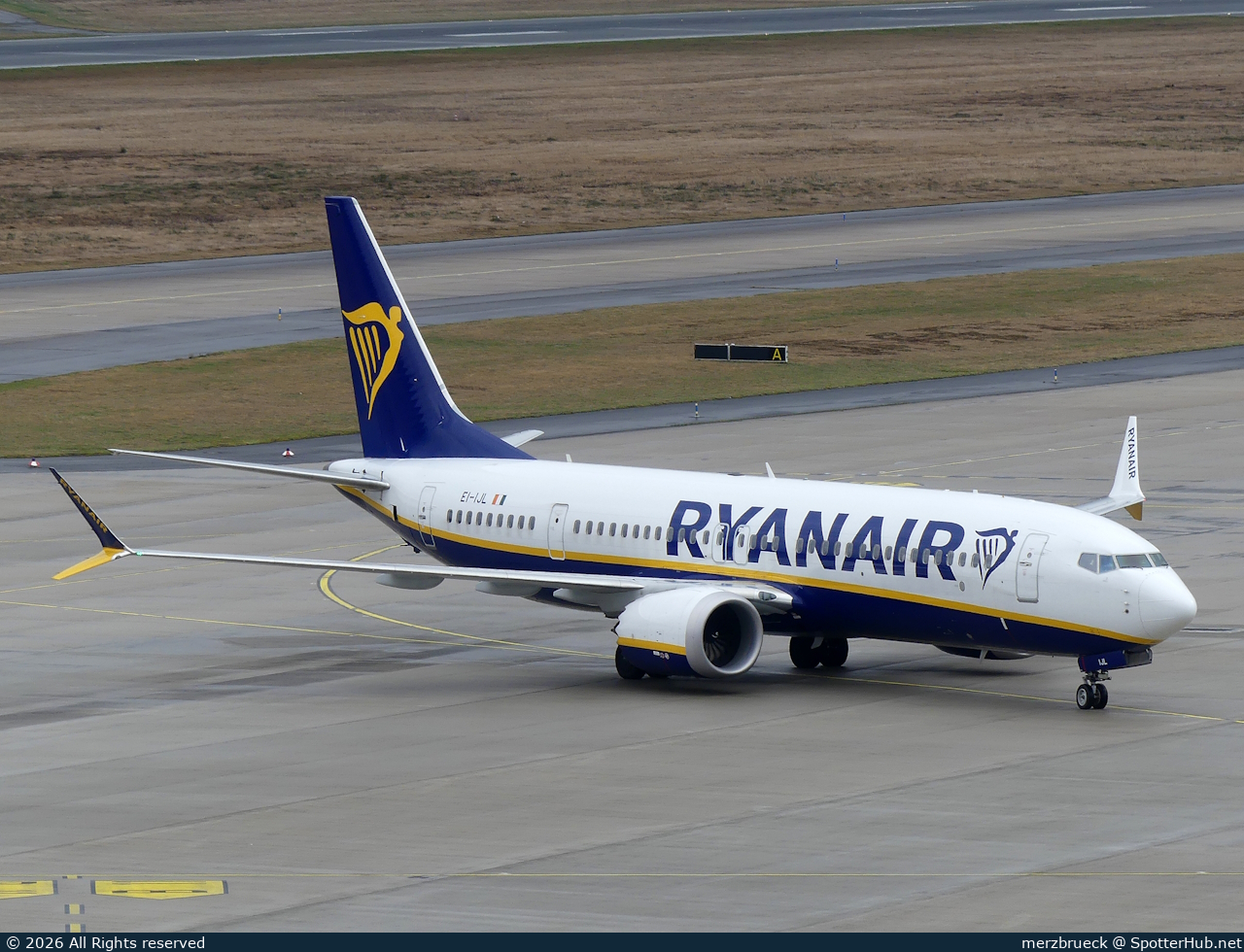Photo of EI-IJL - Boeing 737 MAX 8-200 operated by Ryanair