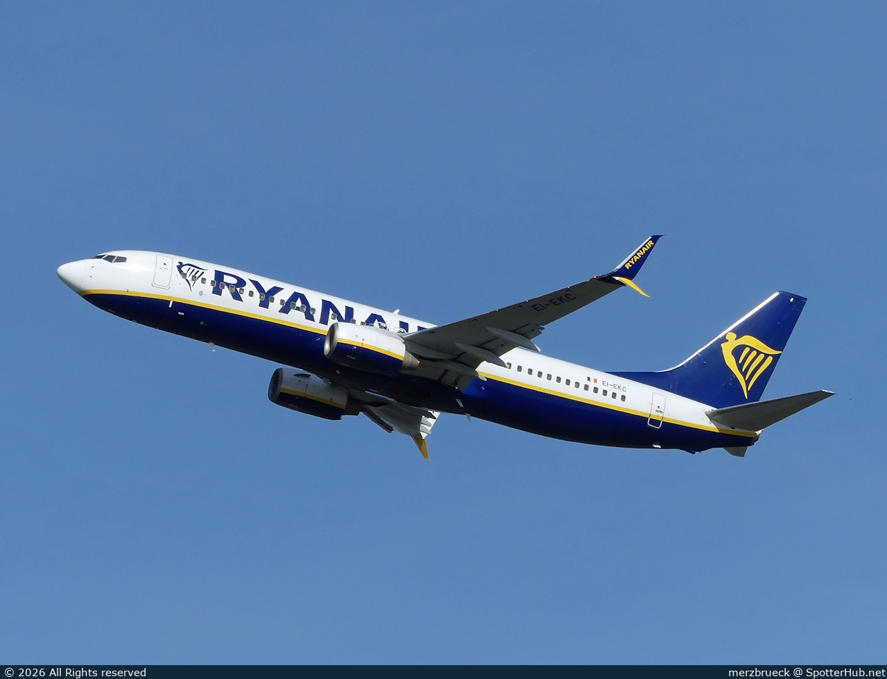 Photo of EI-EKC - Boeing 737-8AS operated by Ryanair