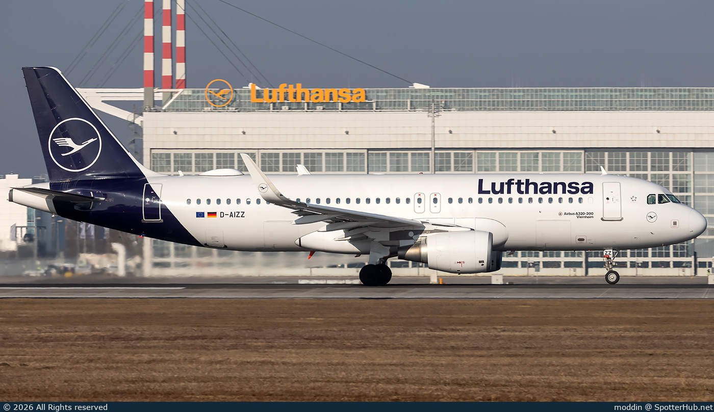 Photo of D-AIZZ - Airbus A320-214 operated by Lufthansa