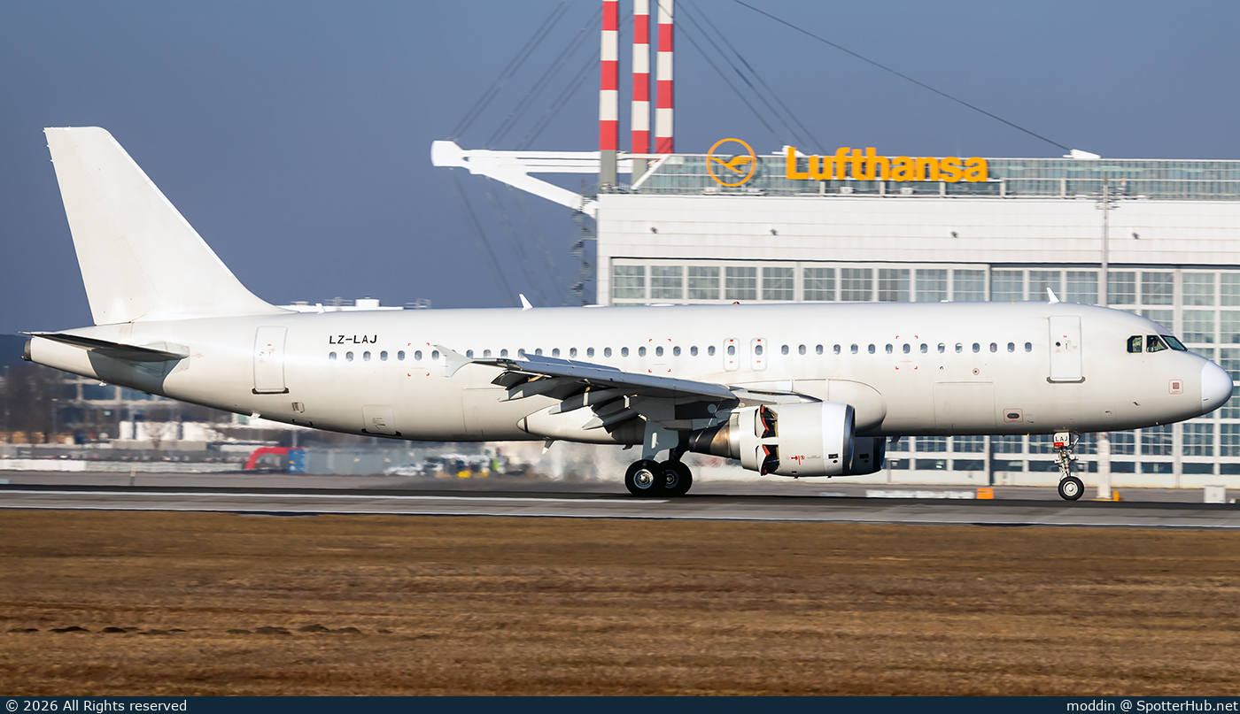 Photo of LZ-LAJ - Airbus A320-214 operated by European Air Charter