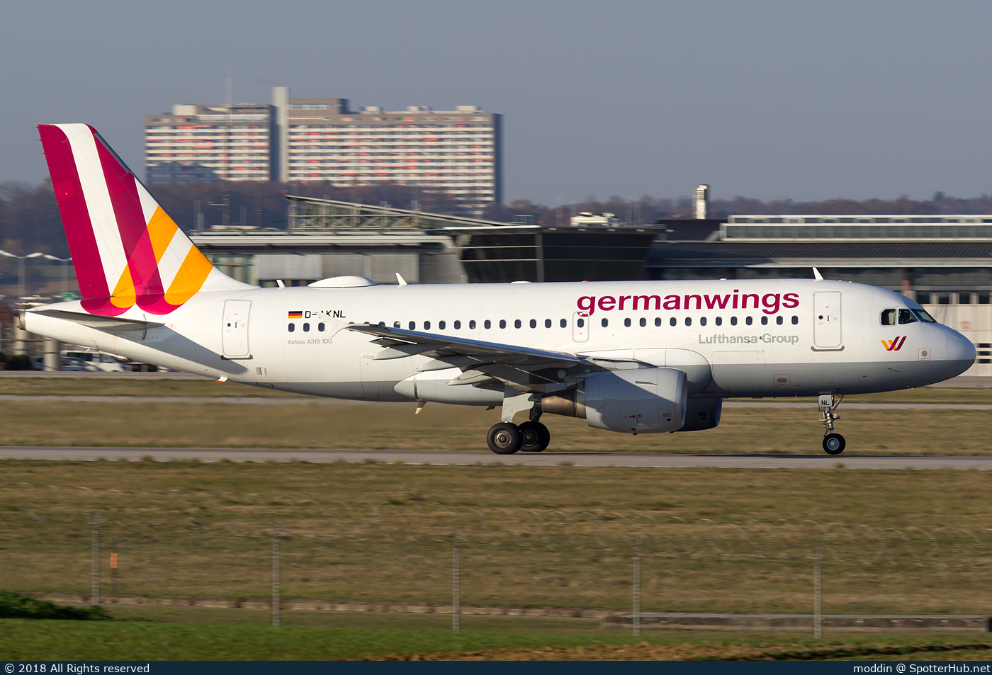 Photo of D-AKNL - Airbus A319-112 operated by Germanwings