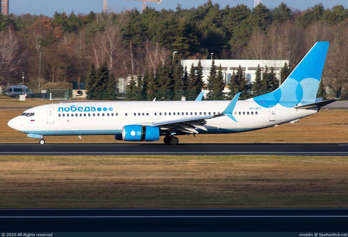 Photo of VP-BPT - Boeing 737-8AL operated by Pobeda