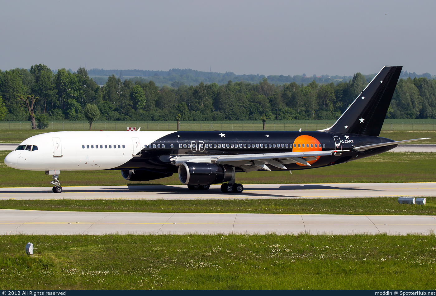 Photo of G-ZAPX - Boeing 757-256 operated by Titan Airways
