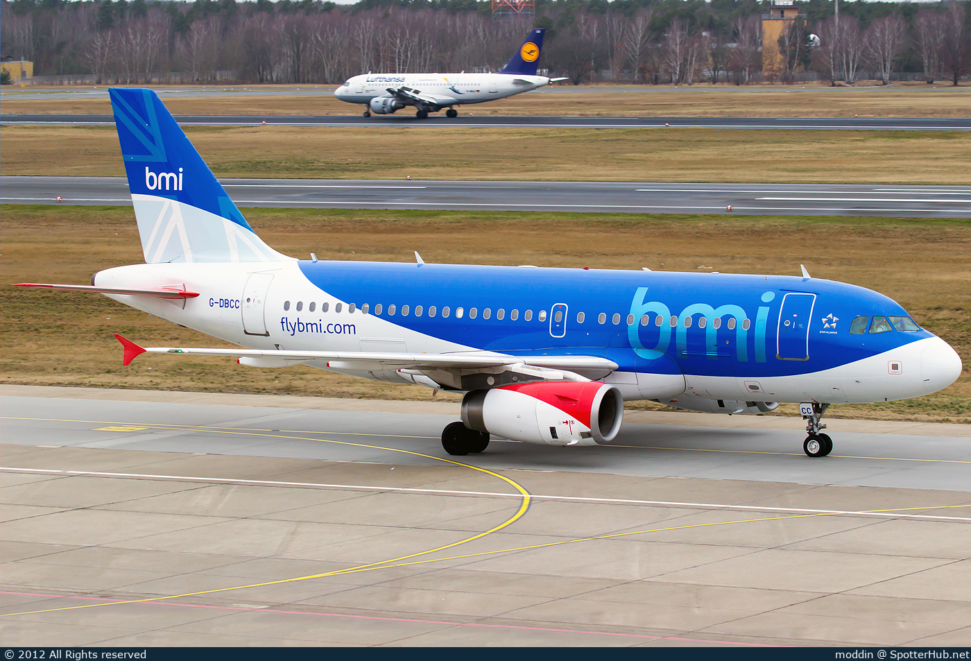 Photo of G-DBCC - Airbus A319-131 operated by bmi British Midland