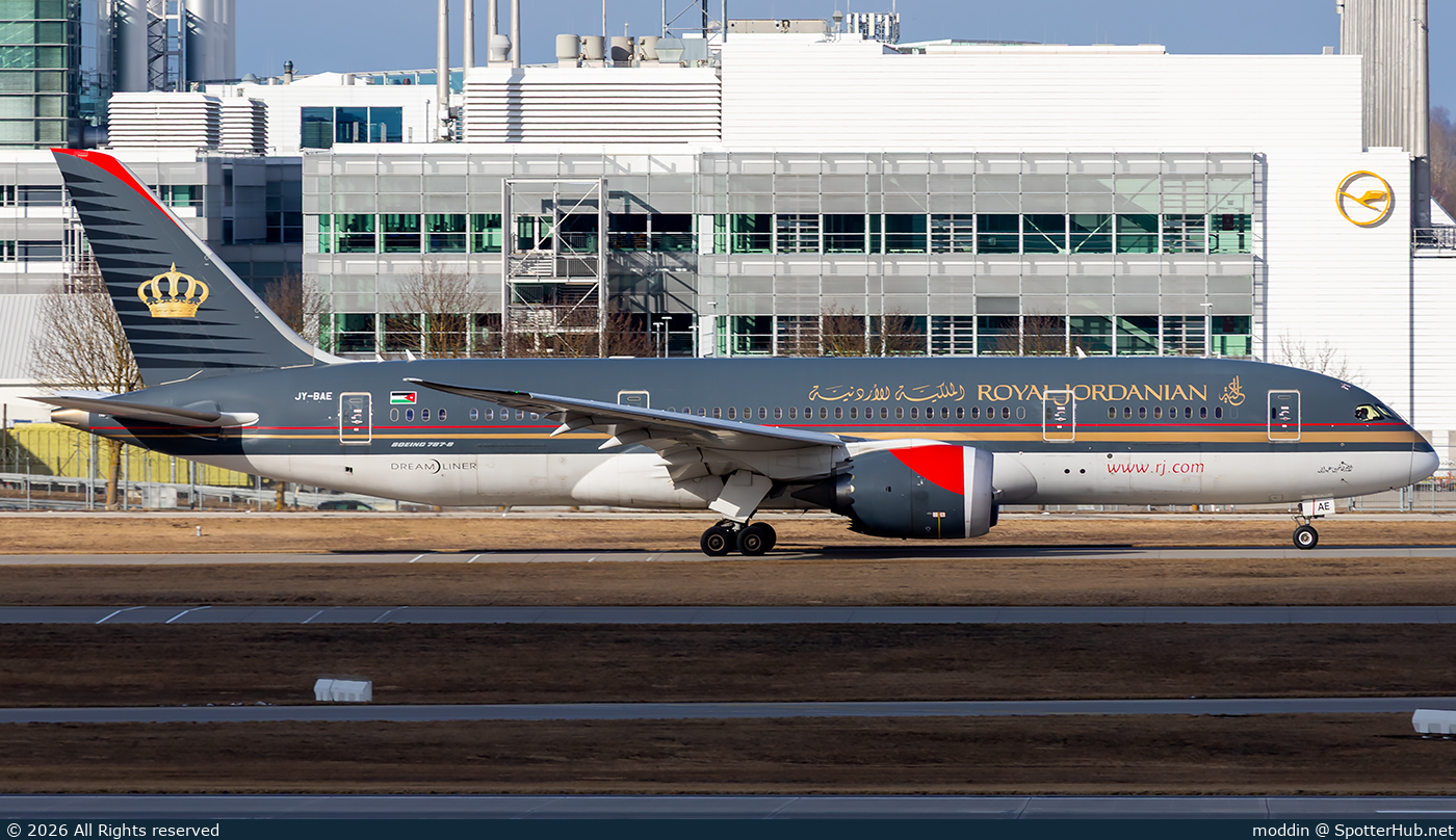 Photo of JY-BAE - Boeing 787-8 Dreamliner operated by Royal Jordanian Airlines