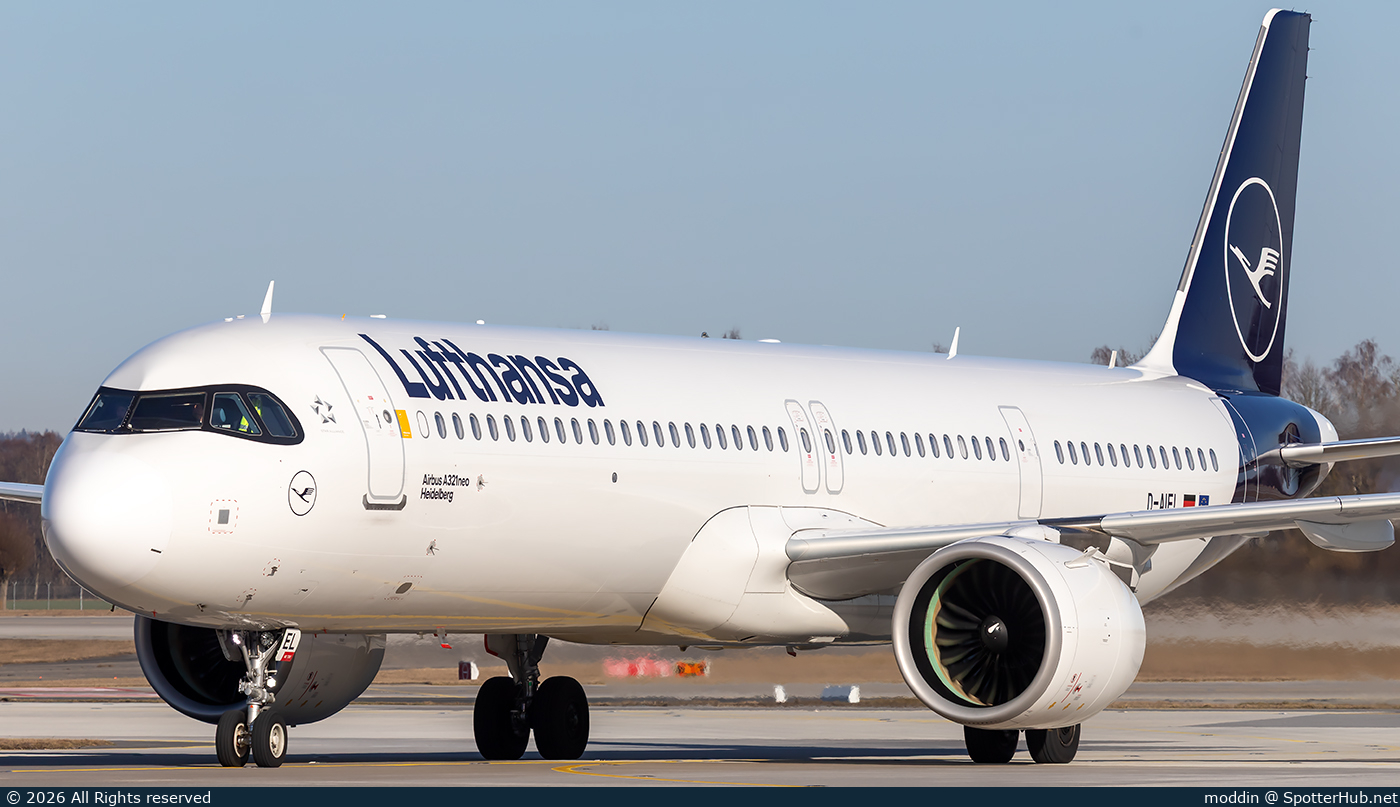 Photo of D-AIEL - Airbus A321-271NX operated by Lufthansa