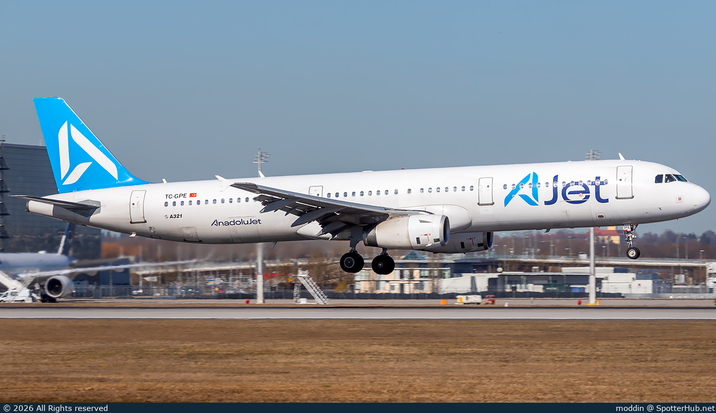 Photo of TC-GPE - Airbus A321-231 operated by AJet (opb BBN Airlines)
