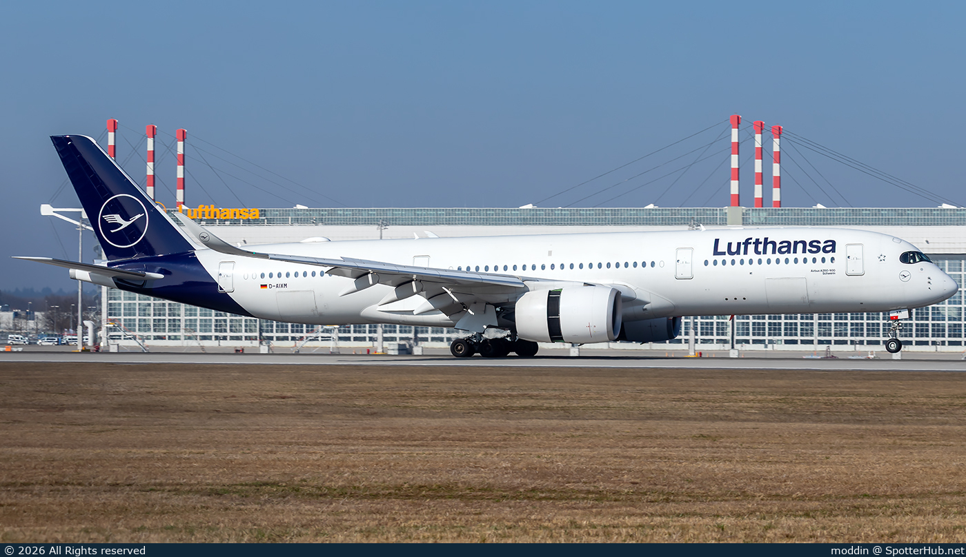 Photo of D-AIXM - Airbus A350-941 operated by Lufthansa