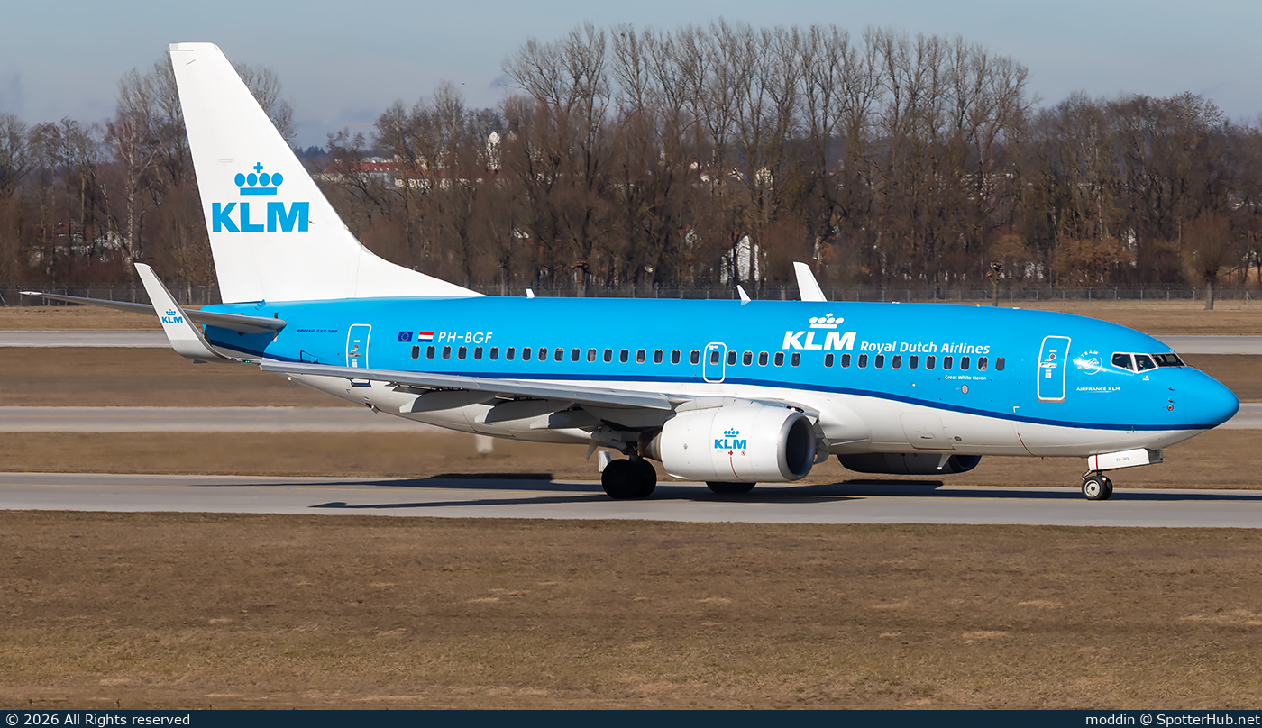Photo of PH-BGF - Boeing 737-7K2 operated by KLM Royal Dutch Airlines